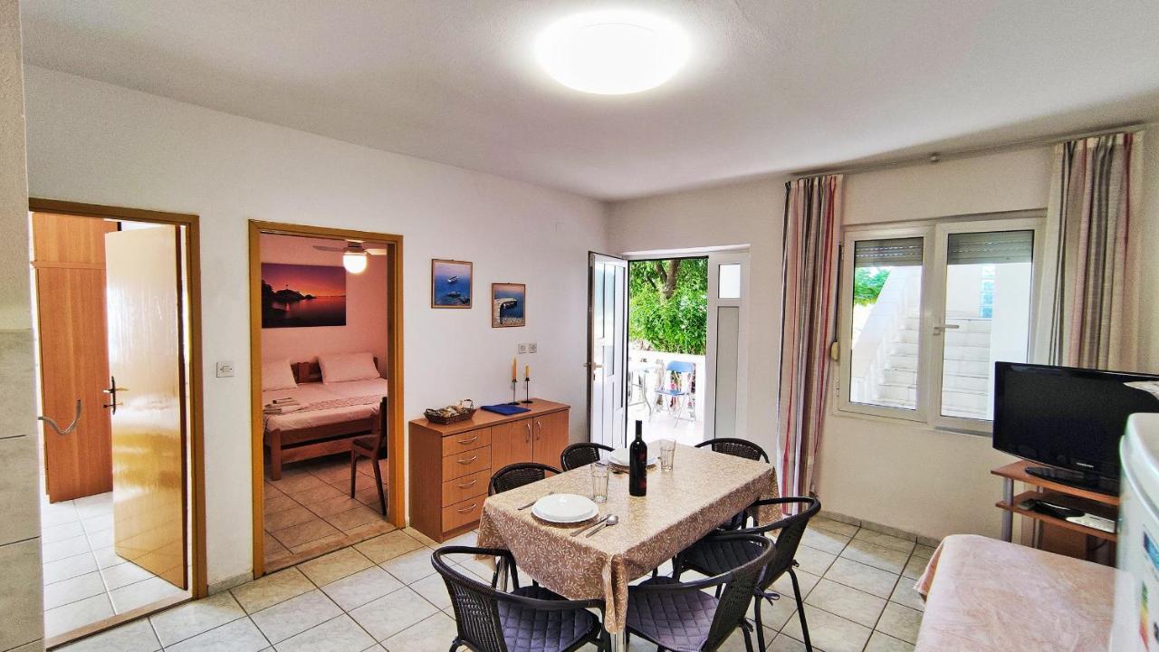 Apartment Amigo Seline ภายนอก รูปภาพ